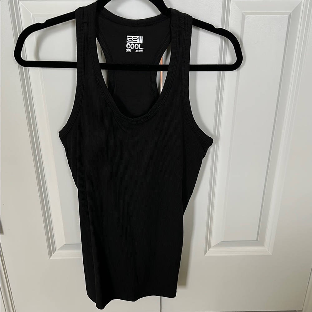32 Degrees Black Fitted Tank Top with Built-in Bra